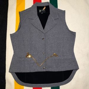 OUTBACK TRADING CO GREY FORREST VEST